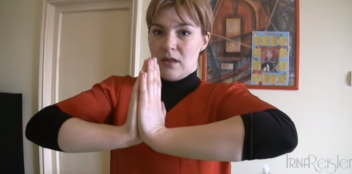 CEL MAI SIMPLU EXERCITIU DE TONIFIERE A SINILOR