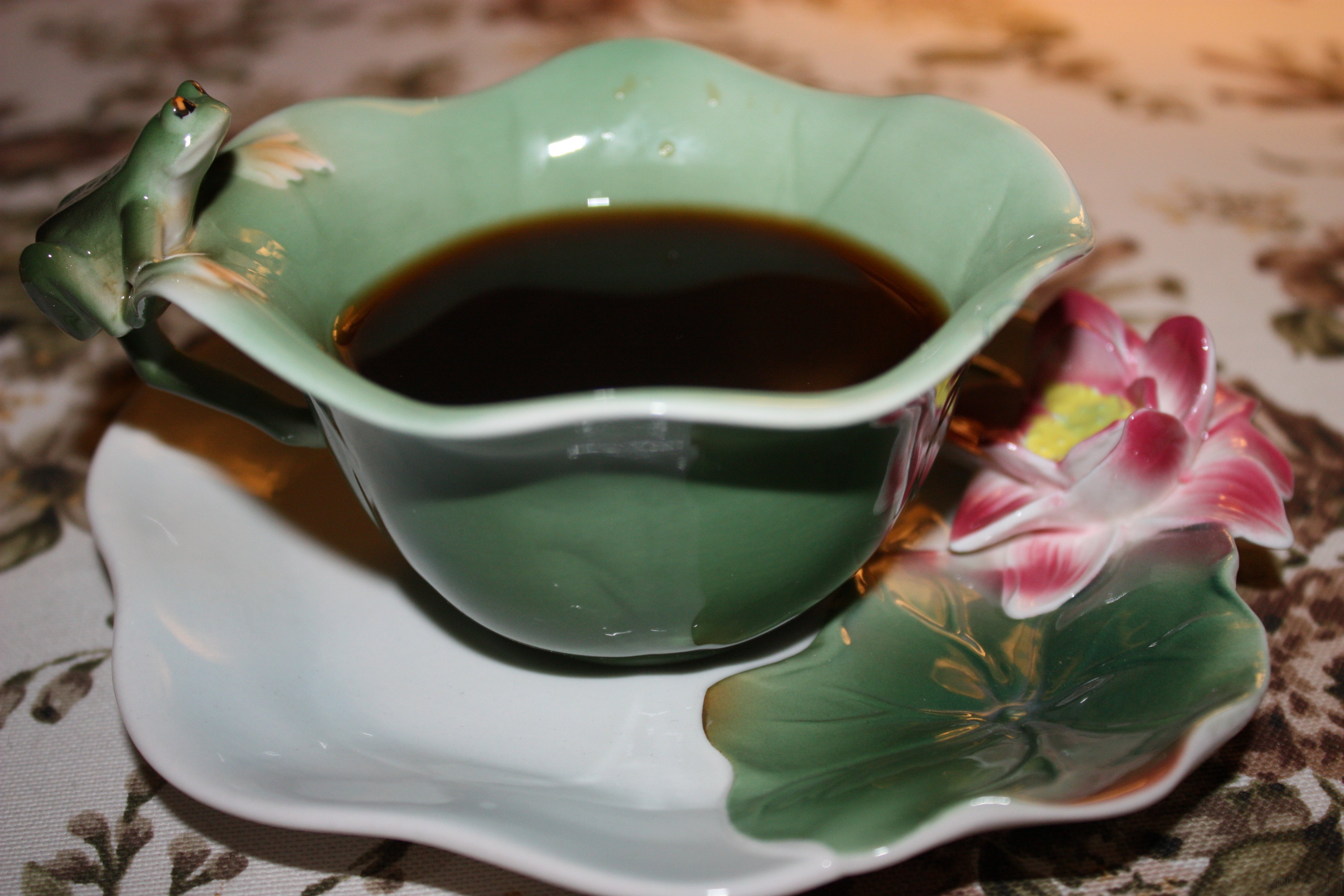 2 SFATURI DESPRE CAFEA, CA SA FIE PRIETENA TA