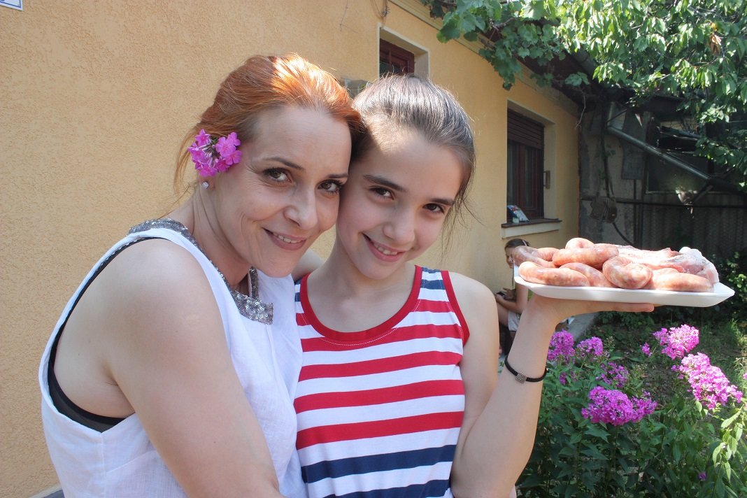 CE MANINCA, LA SCOALA, COPILUL TAU?